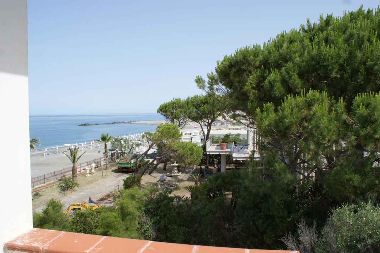 Rivamare Campora Casa Vacanze กัมโปรา ซาน โจวานนี ภายนอก รูปภาพ
